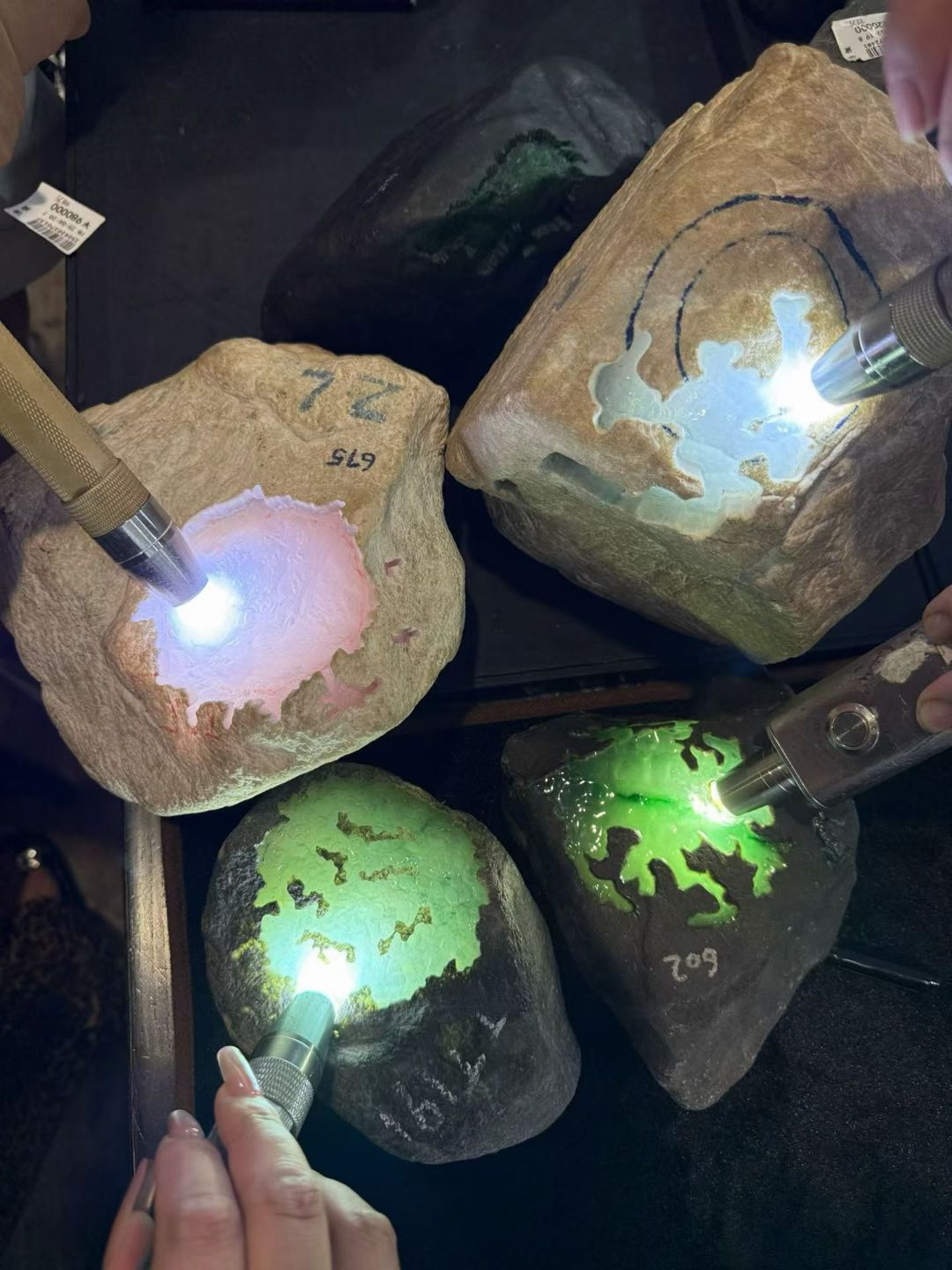 黄绵武的作品-