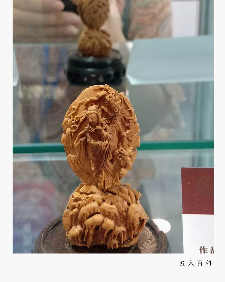 何丽萍（木兮）的作品-何丽萍核雕