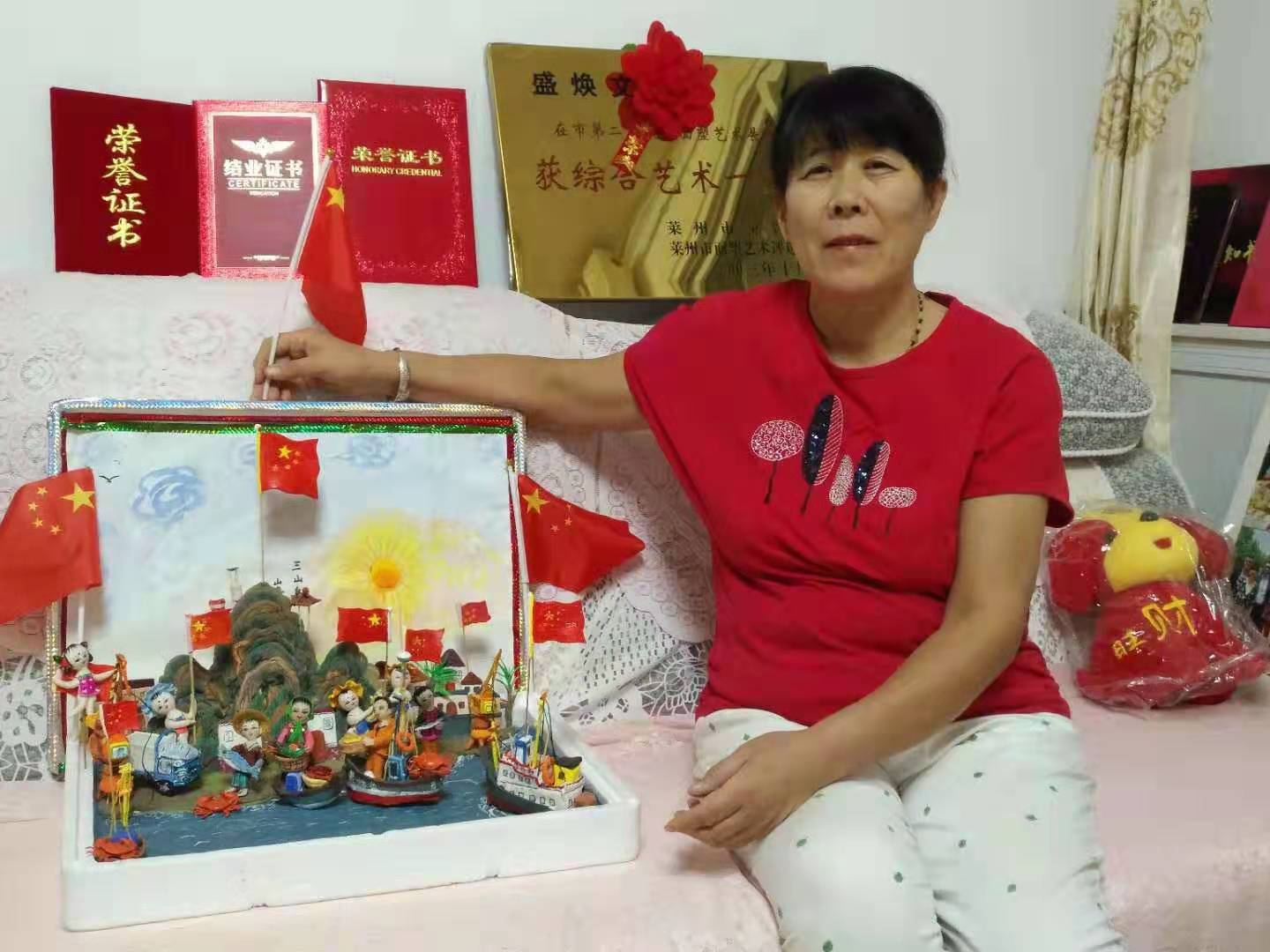 面对将要失传的局面，莱州女士是怎样去继承面塑手艺的