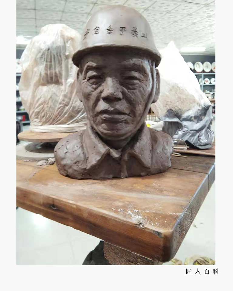 李贺的作品-李贺泥塑