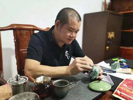 一生只做一件事--记玉雕大师陈少雄