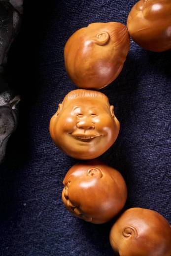 覃文东的参考资料