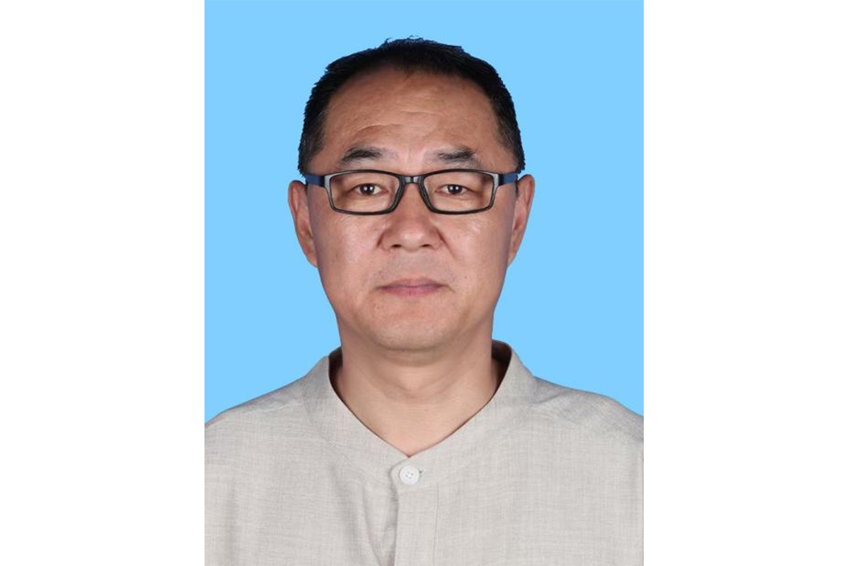 牛向民