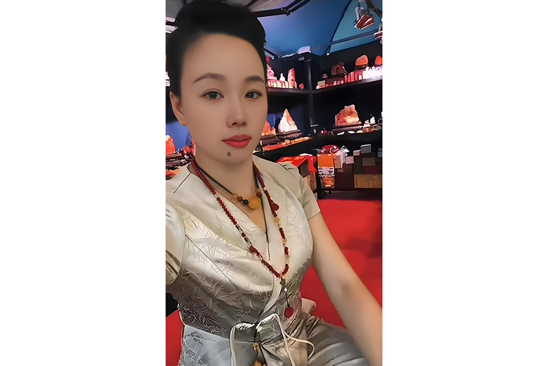 李确春