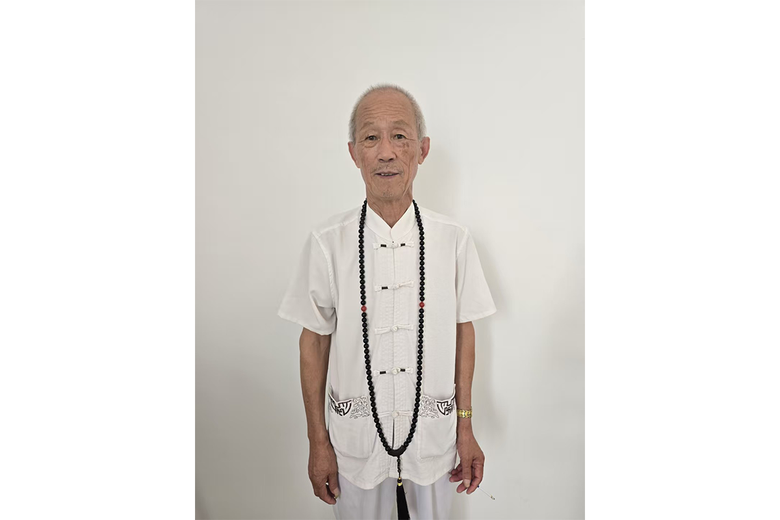 马绍龙(微雕大师)