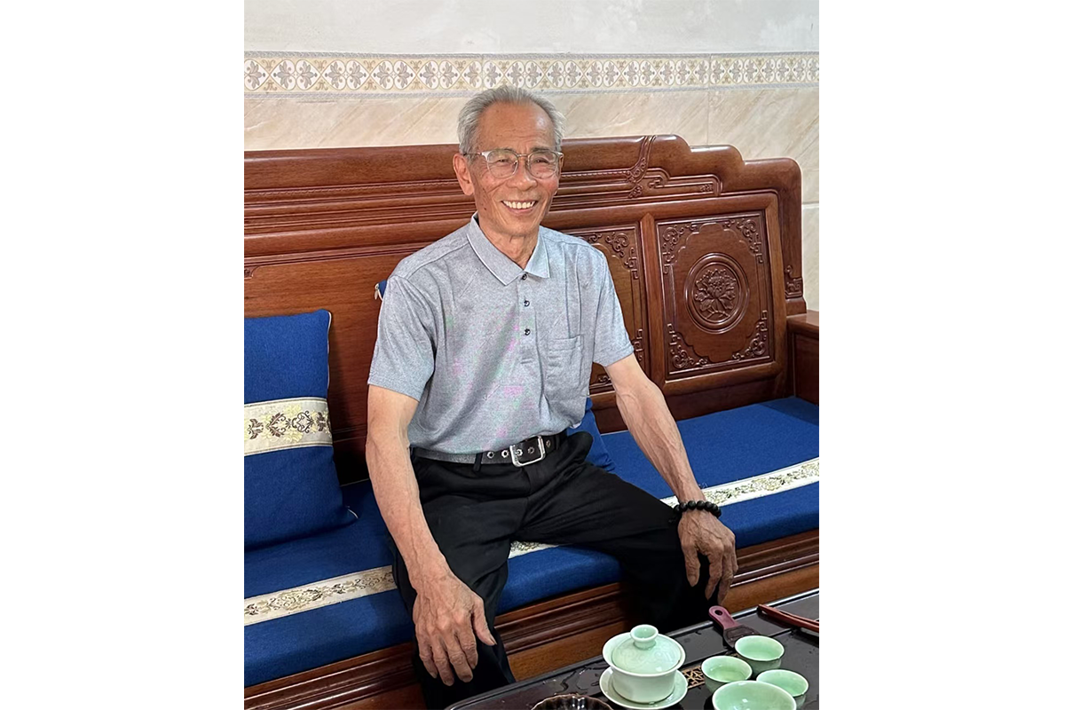 钟国安