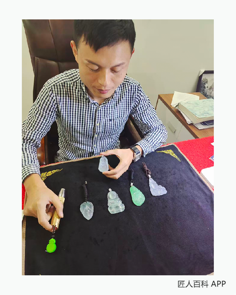 汪旦的作品-汪旦翡翠