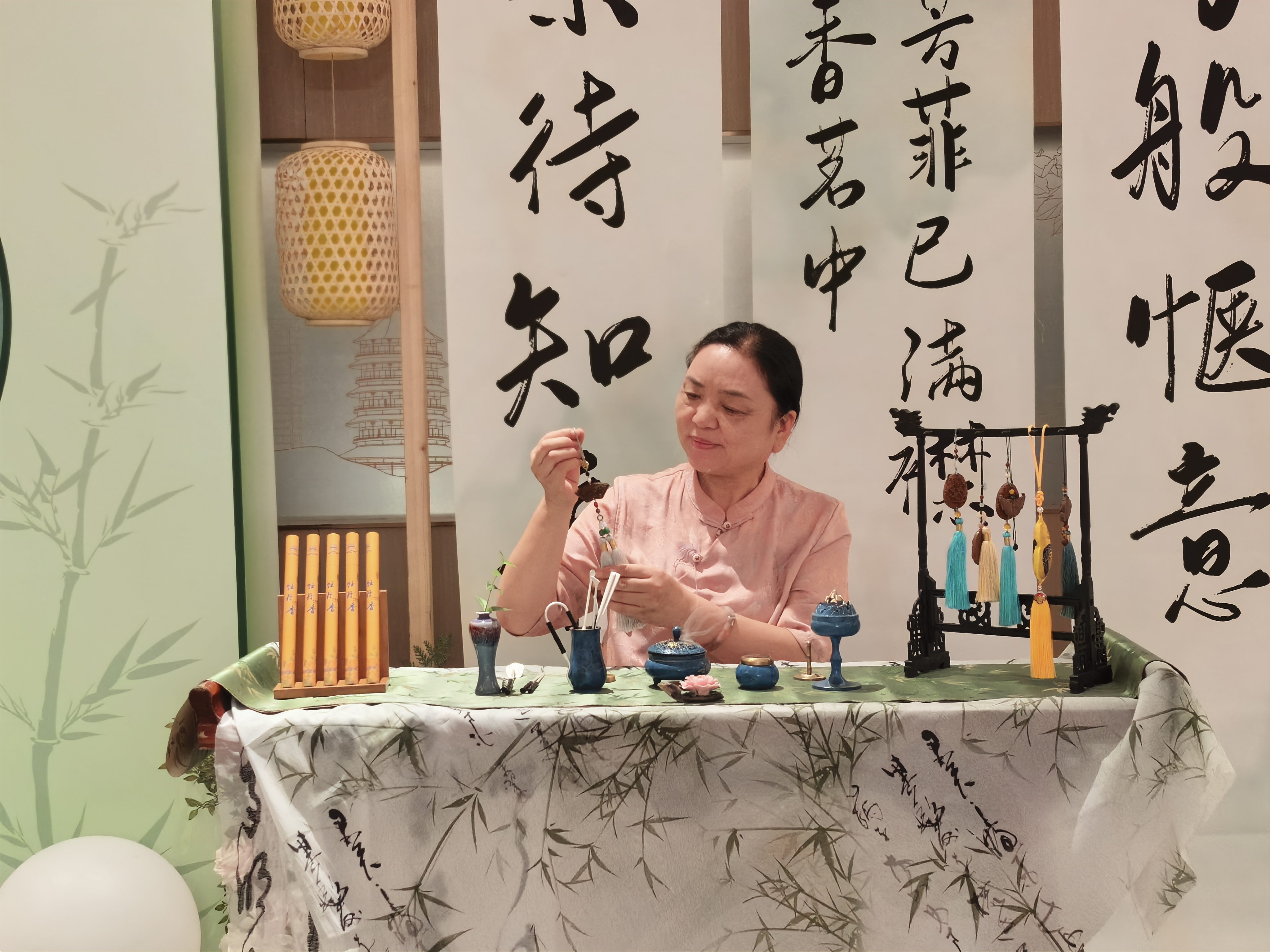 匠心筑梦乡土间——李文双获评“洛龙区乡村工匠”