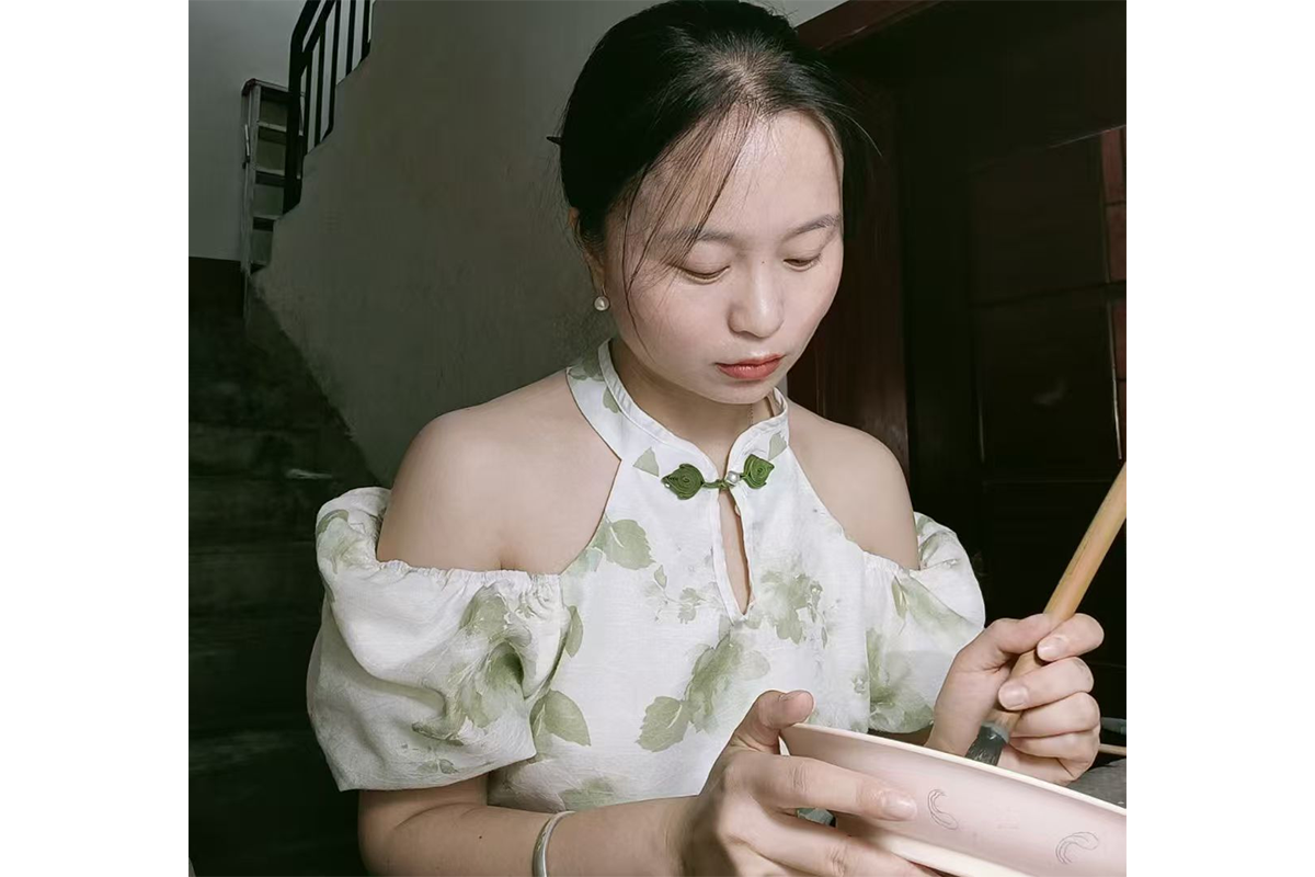 徐亚雷