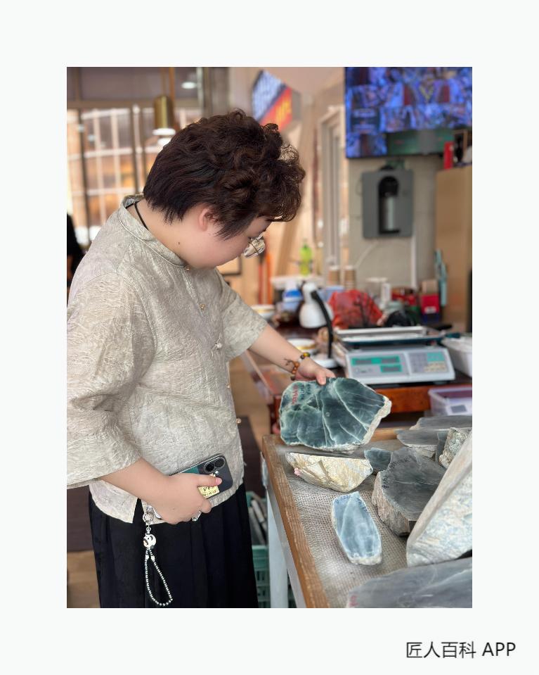 丘水娟的作品-丘水娟鉴定师