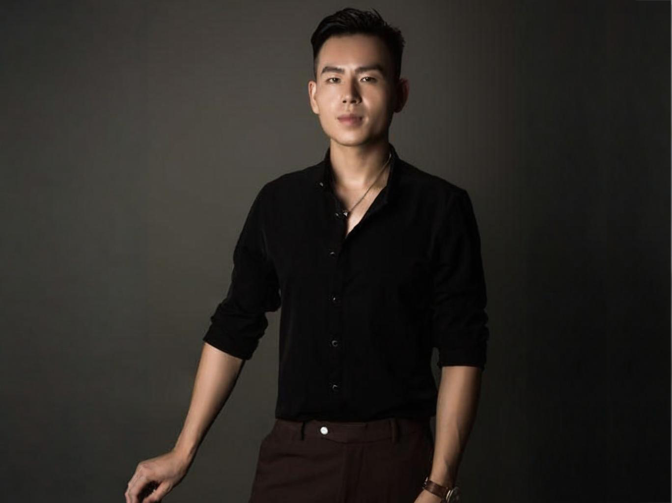 李晓峰(陶瓷)