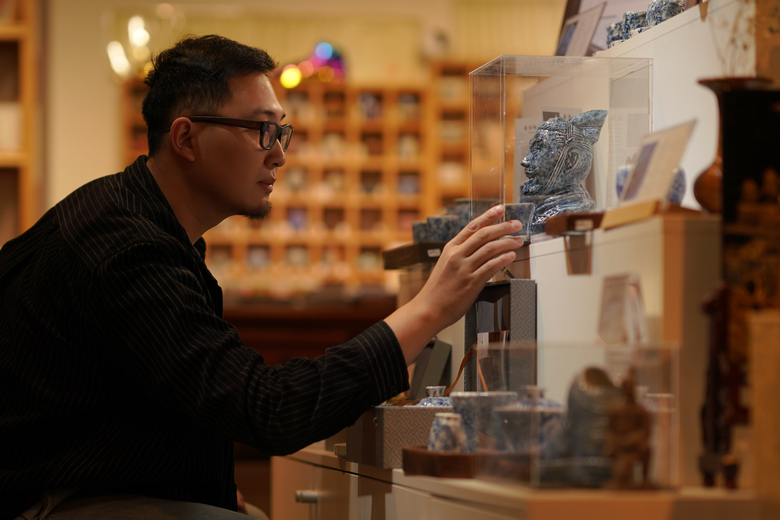 黄清(青年陶艺家)