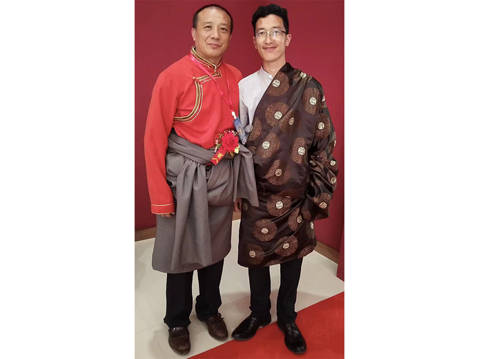 完德才让的参考资料