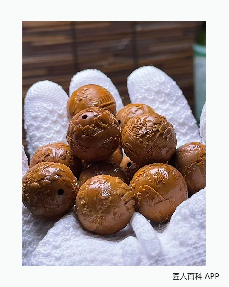 李苗华(核雕)的作品-李苗华核雕