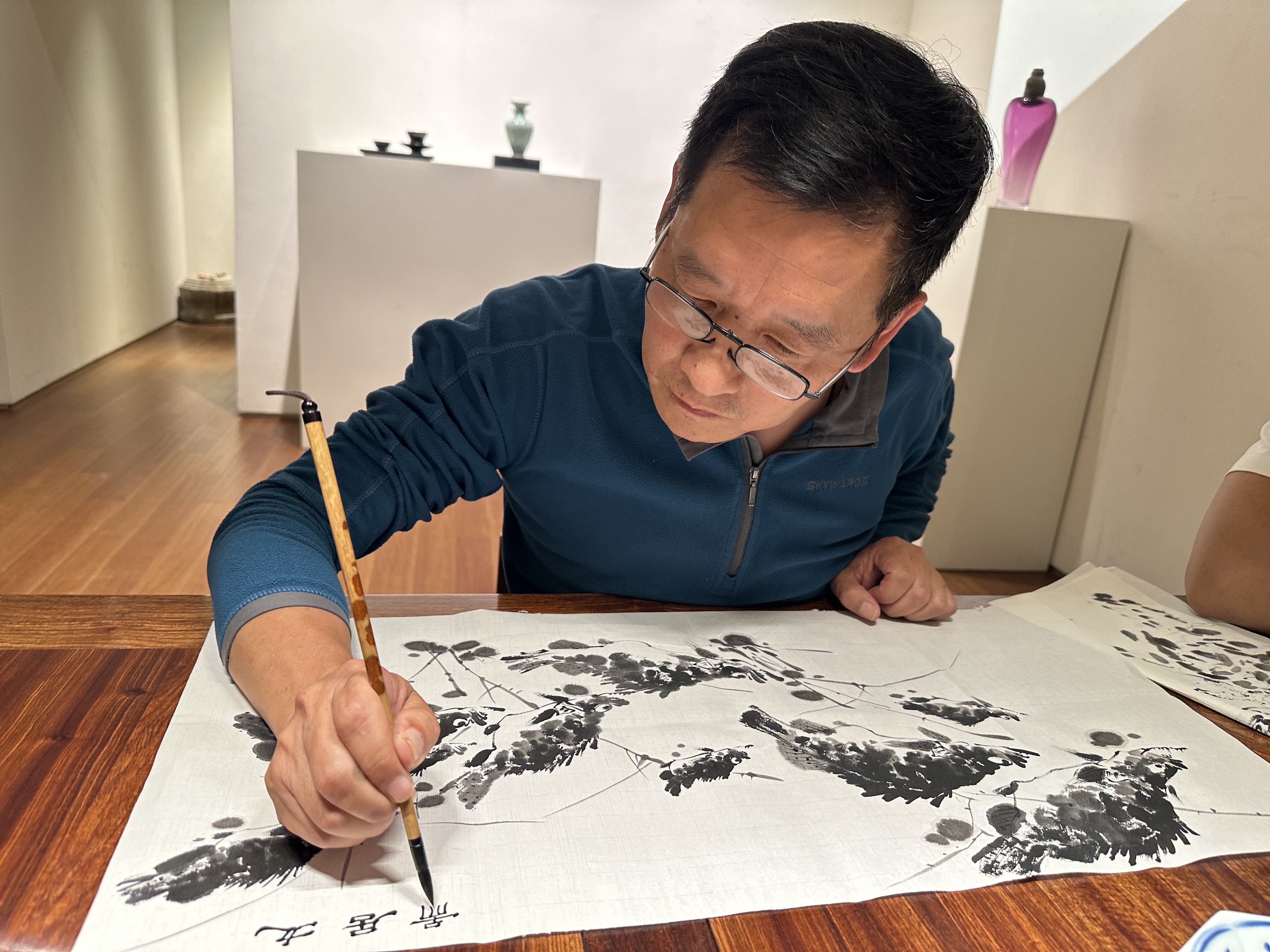 邓健(陶瓷书画艺术家)