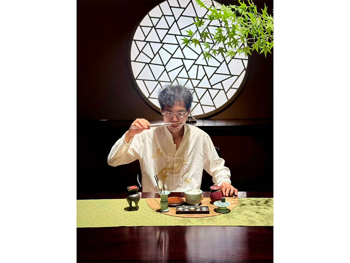 吴洪亮