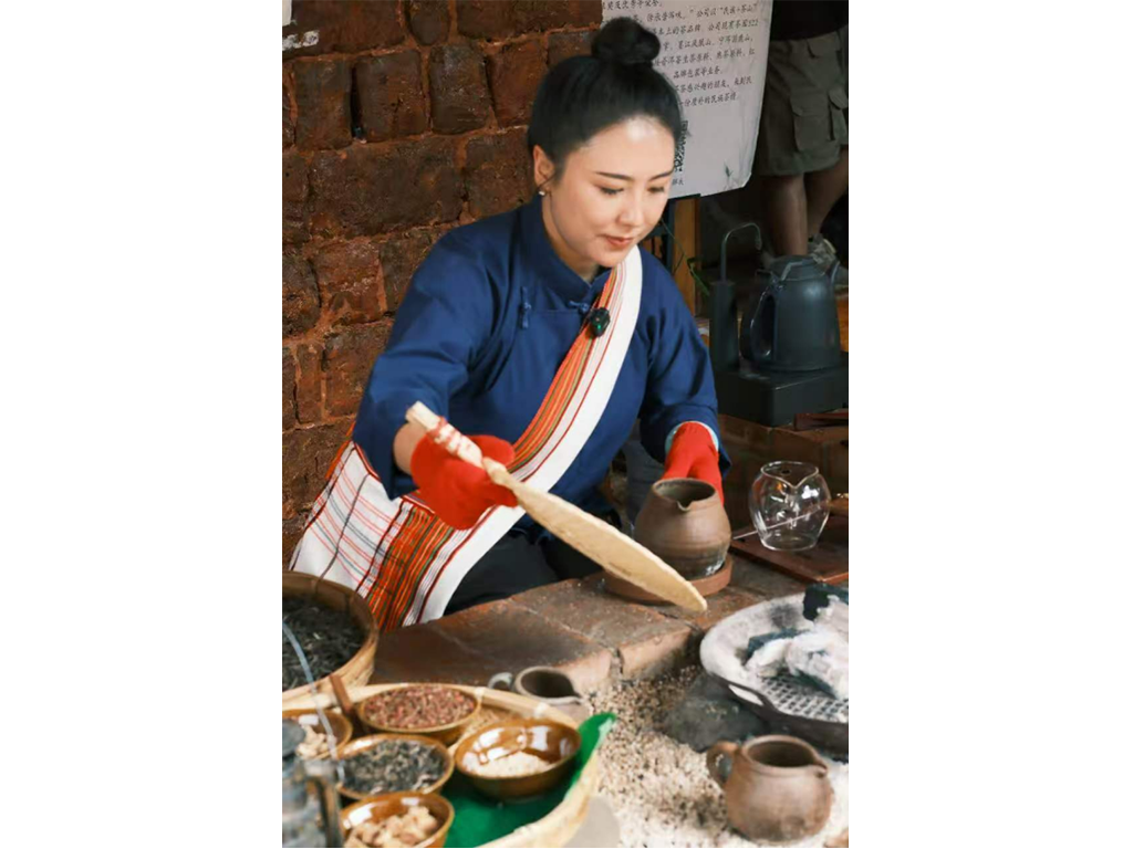 徐燕婷