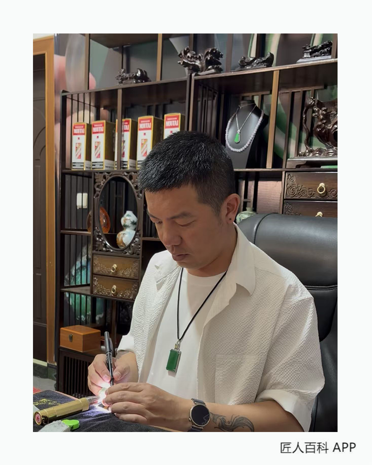东风(翡翠)的作品-东风翡翠