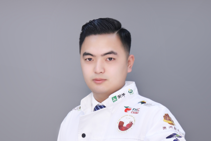 李精鹏