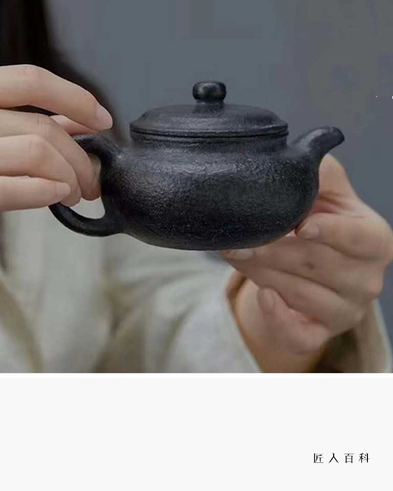 何伟强的作品-016.jpg