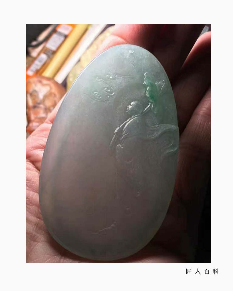 陈凯,1987年出生于福建南平,玉雕师,工艺美术师,自幼喜欢绘画