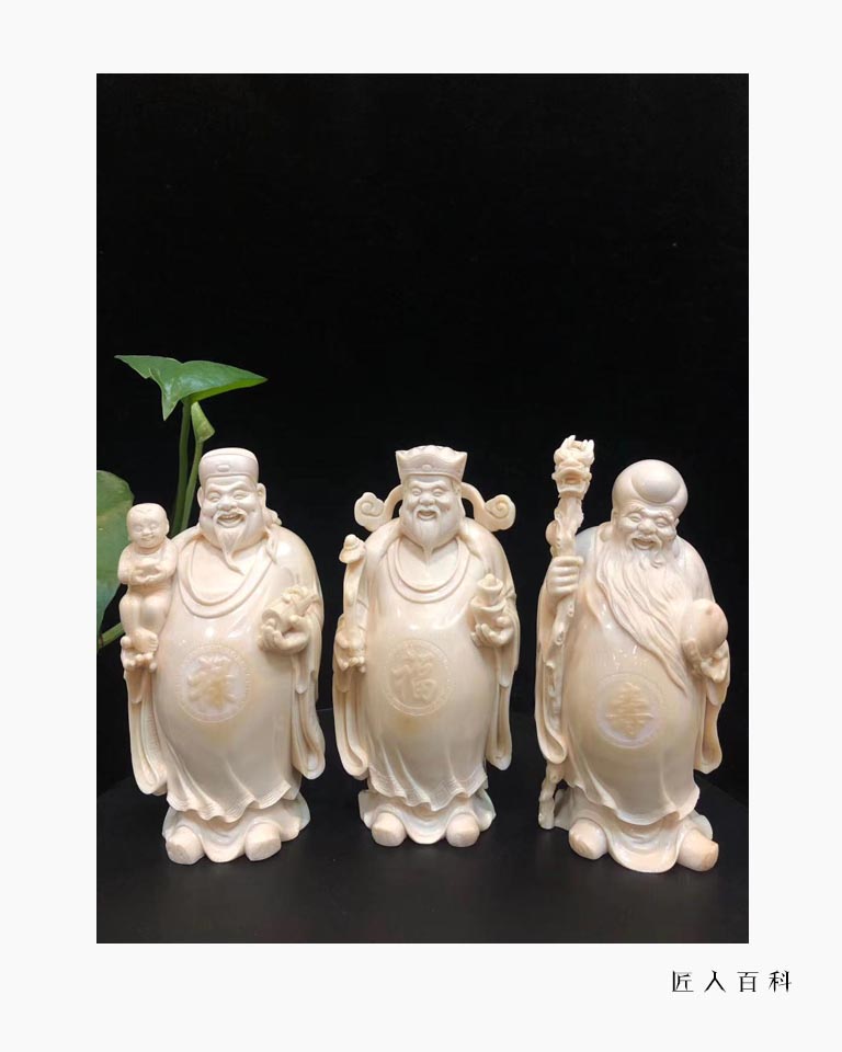 何鹏的作品-07.jpg