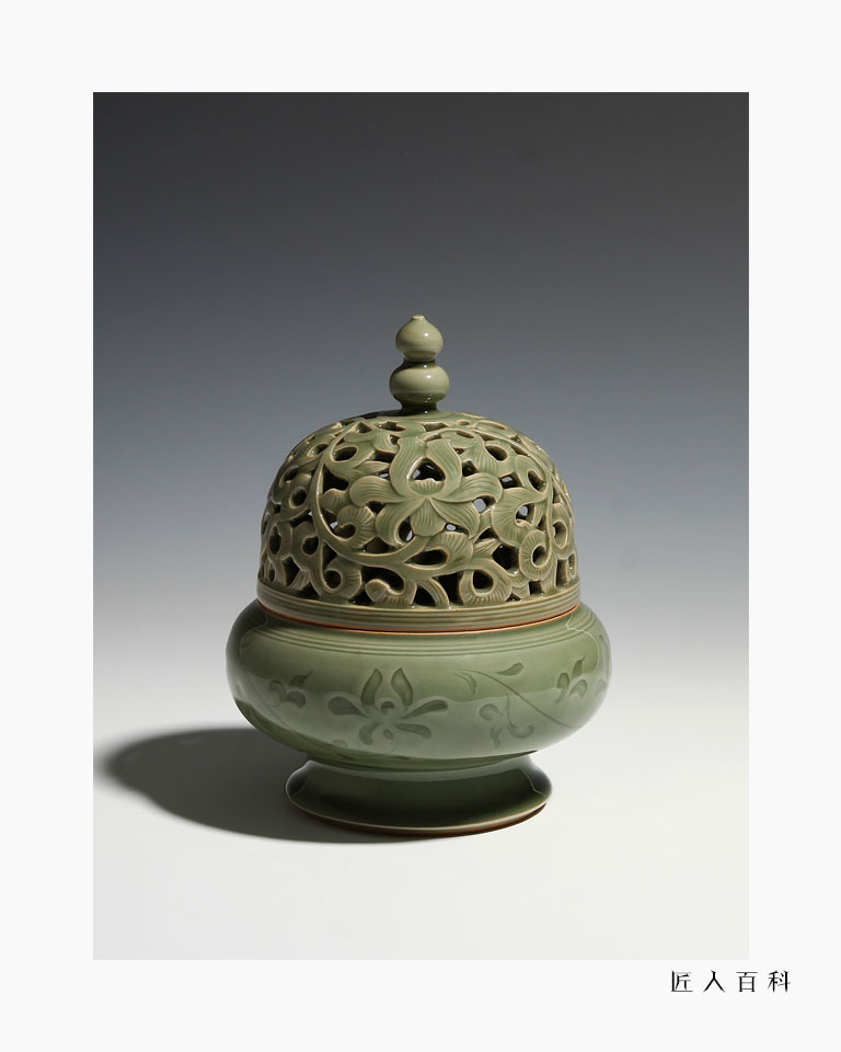 季晓(青瓷)的作品-08.jpg
