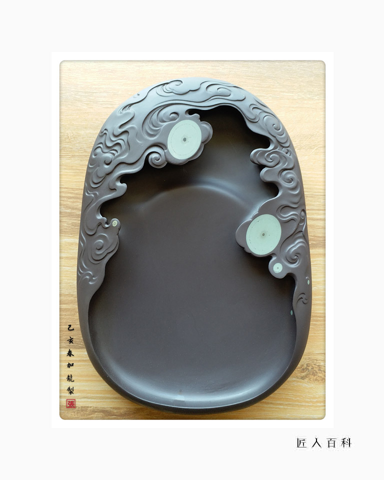 张加龙的作品-15.jpg