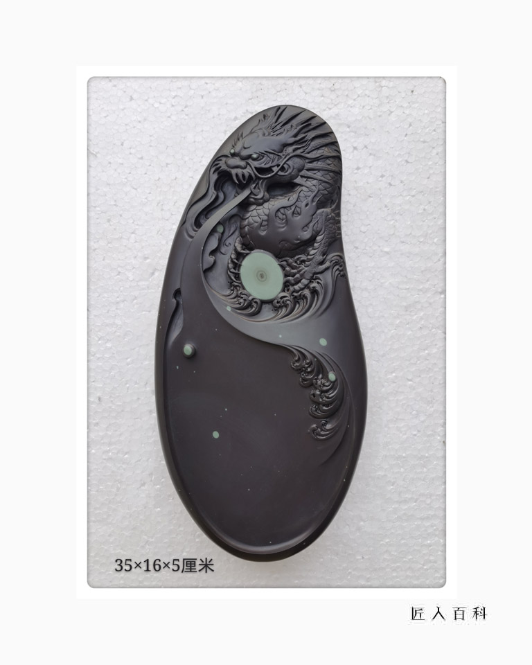 张加龙的作品-10.jpg