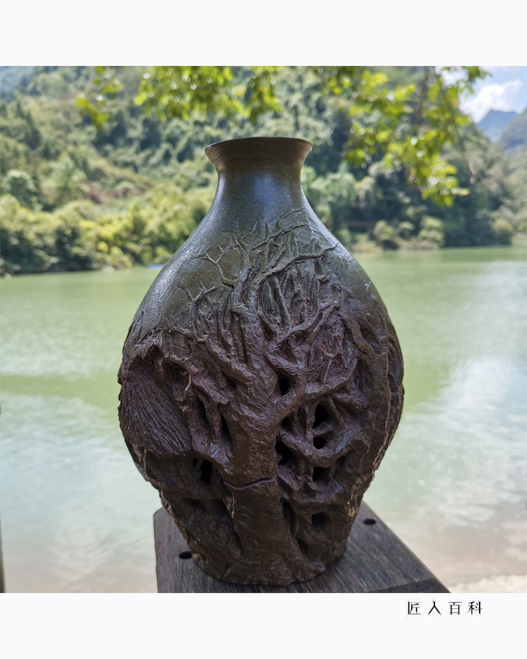 张保果的作品-08.jpg