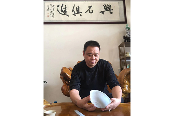 杨勇