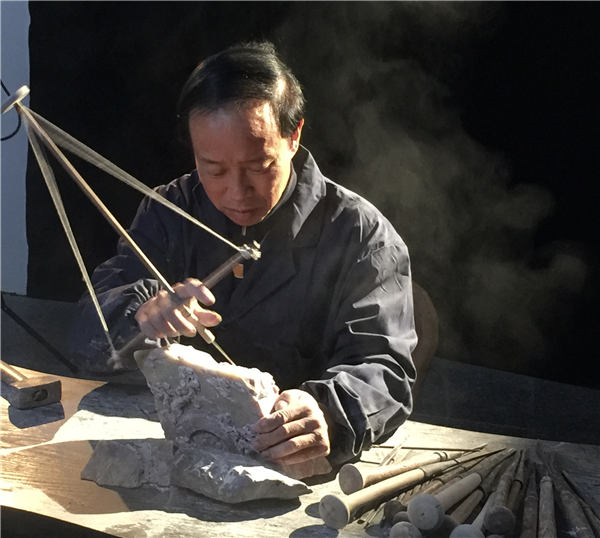 我眼中的师傅张爱光