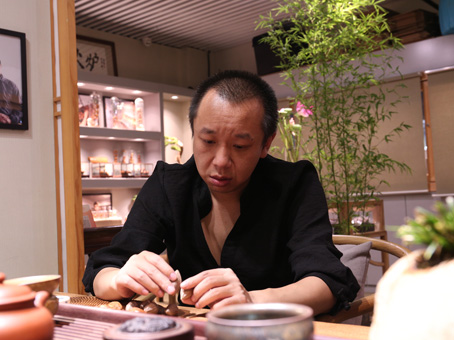 鲍宇