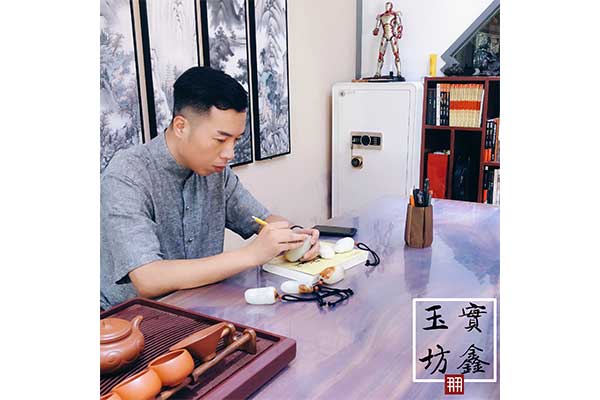 仵朋河