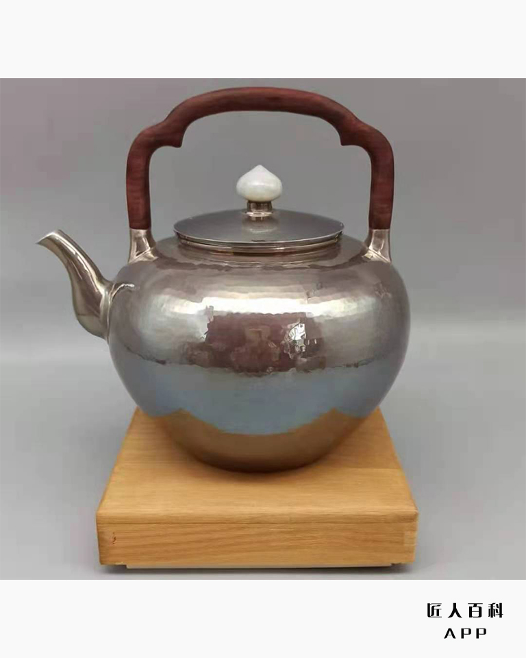 王世顺的作品-6.jpg