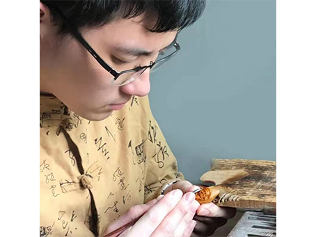 丁方(核雕)