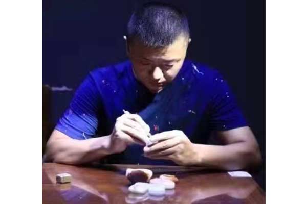 丁江维