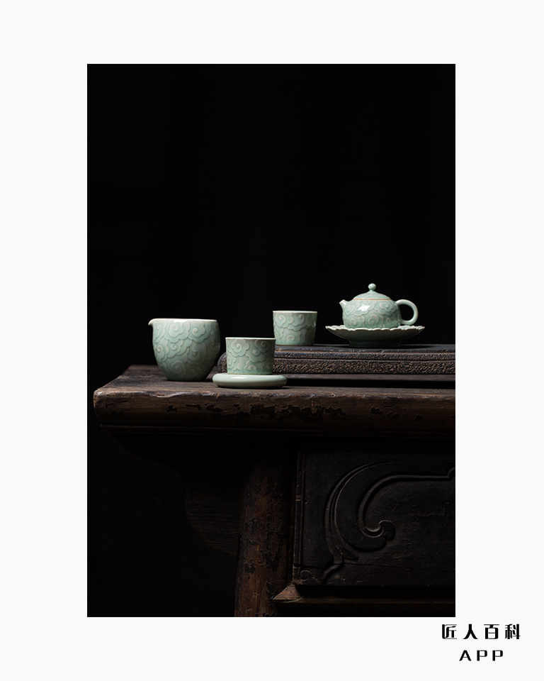 季晓(青瓷)的作品-6.jpg