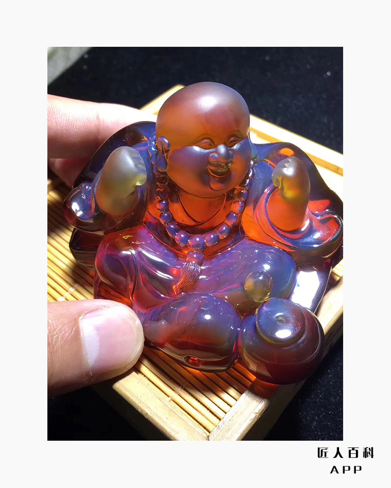 吴伯松的作品-吴伯松琥珀