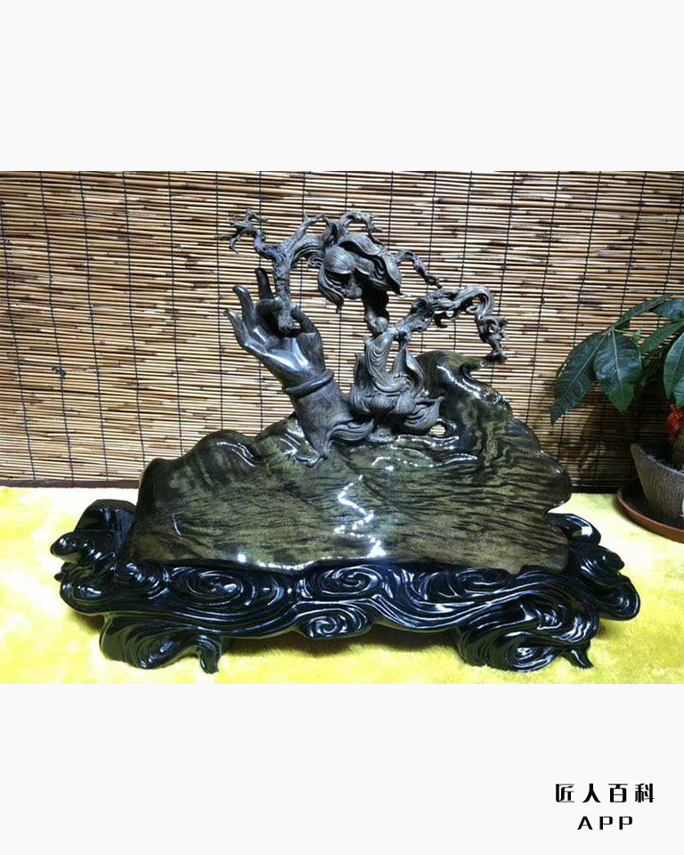兰金华(根雕)的作品-16.jpg
