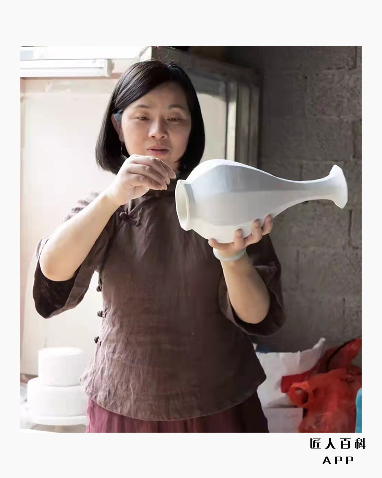 王婷(陶瓷艺术家)的作品-8.jpg