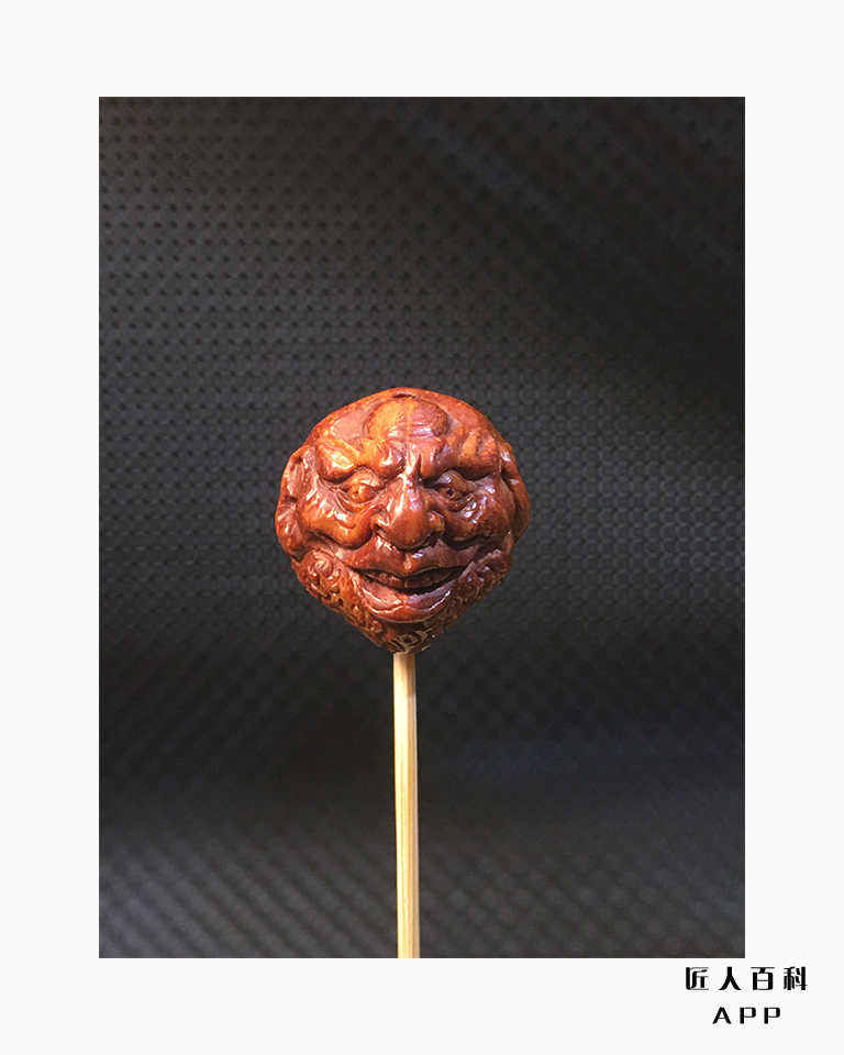 刘涛(核雕)的作品-3.jpg