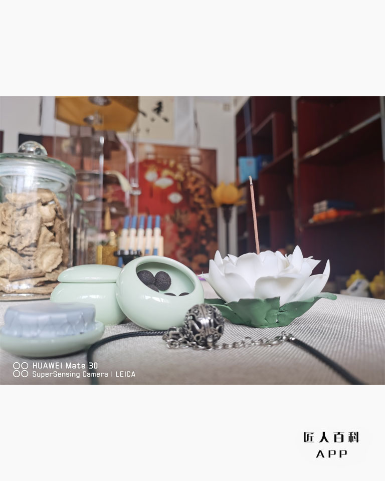 德馨(卢侠)的作品-1.jpg