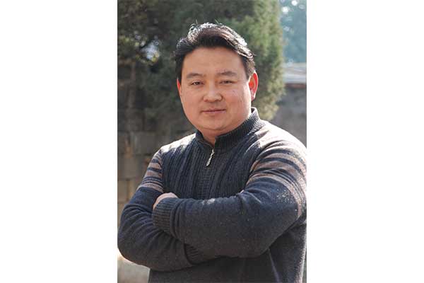 徐杰(陶瓷)