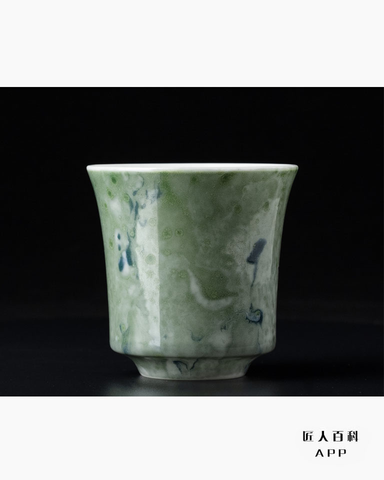 艾俊(江西省陶瓷艺术大师)的作品-5.jpg