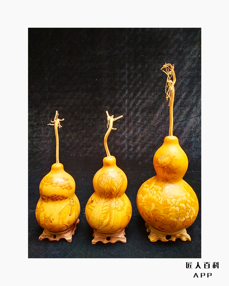 梁拉元的作品-9.jpg