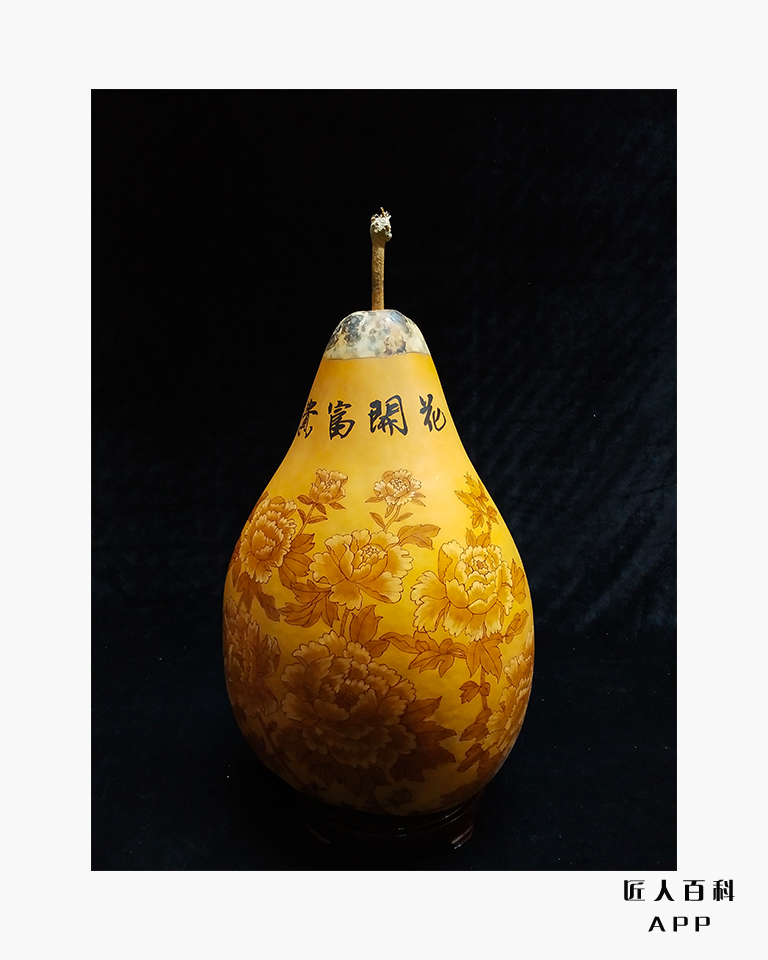 梁拉元的作品-4.jpg