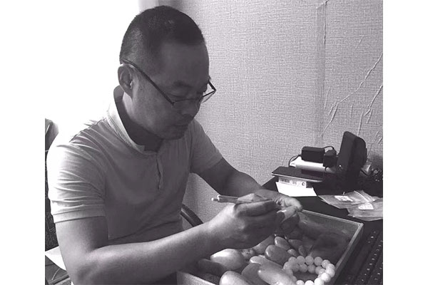马钦(玉石雕刻师)
