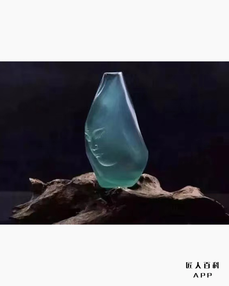 周到(中国玉石雕刻艺术大师)的作品-4.jpg