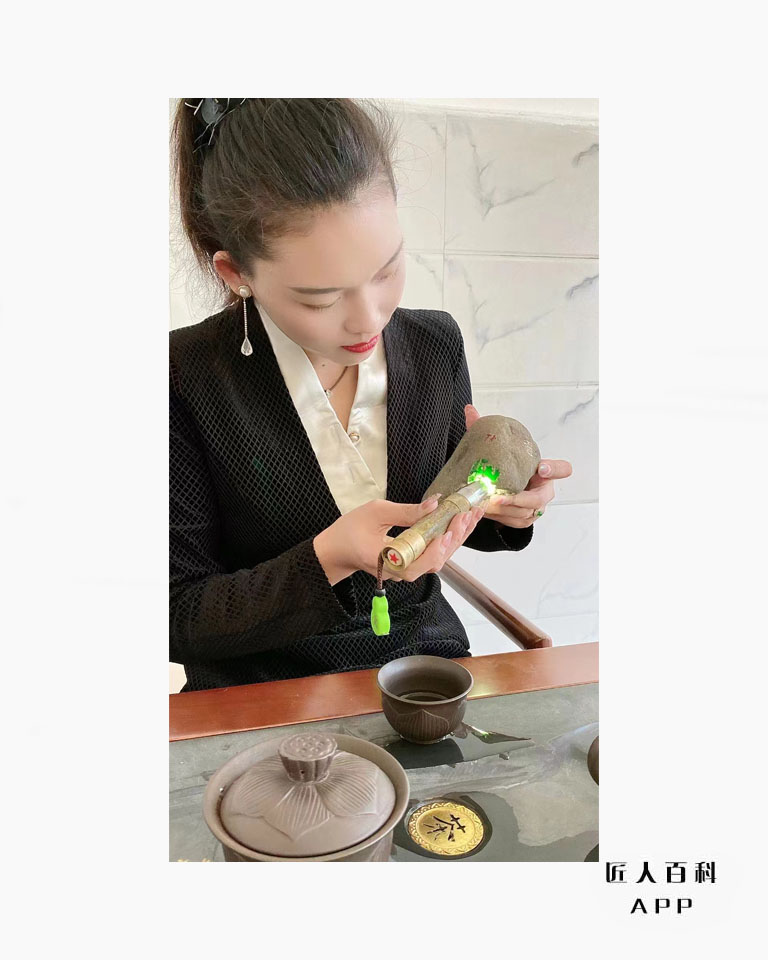 魏龙梅的作品-111.jpg